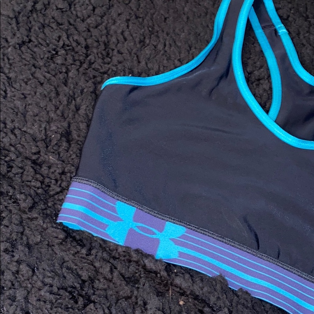 Sports bra